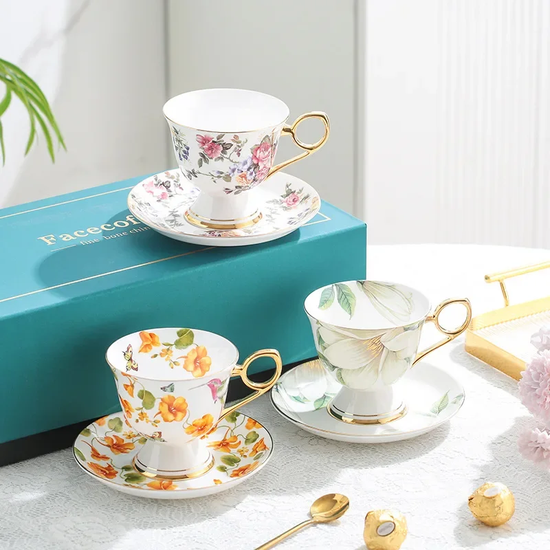 Celadon Ceramic Cup - Cangkir dan tatakan kopi bermotif bunga