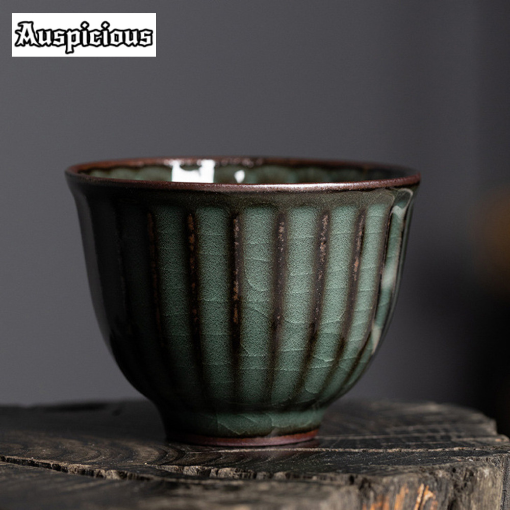 Celadon Ceramic Cup - 85ml buatan tangan Ge Kiln tubuh