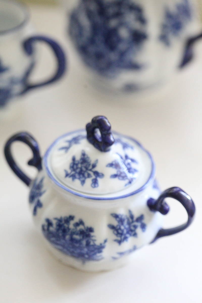 Teko, cangkir, piring, dan tek - Korean Tea Set ulasan dan harga